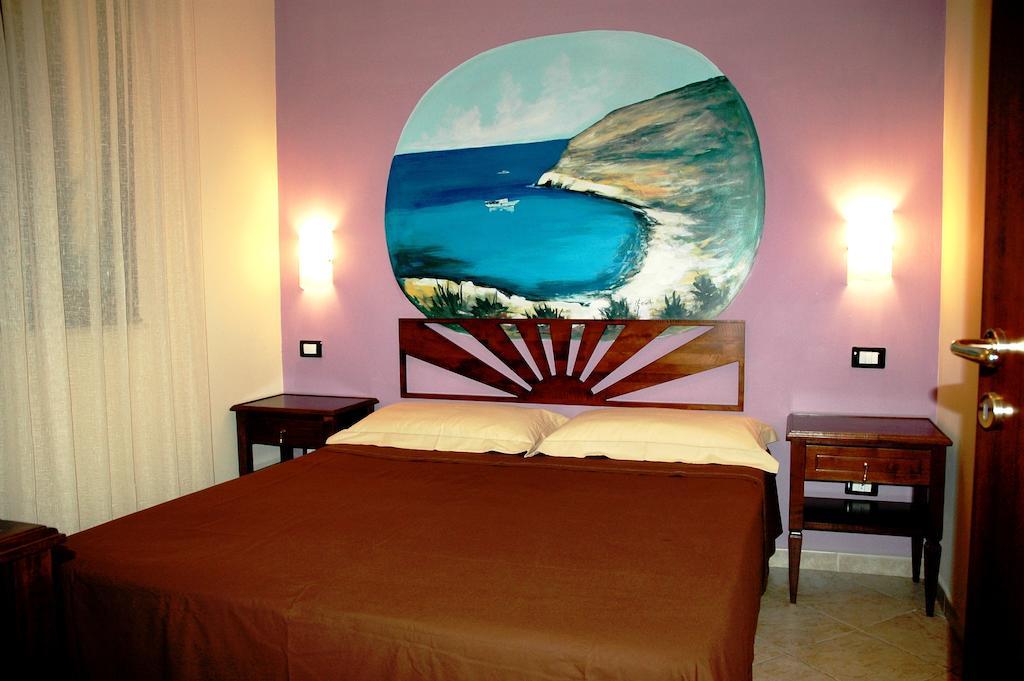 Puesta De Sol Residence LMP Habitación foto